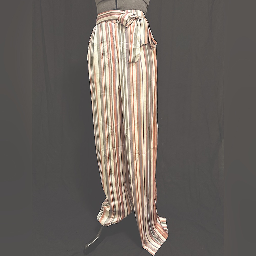 Women’s multicolor pants